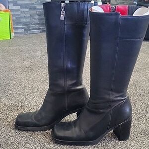 Tommy Hilfiger 9M Black